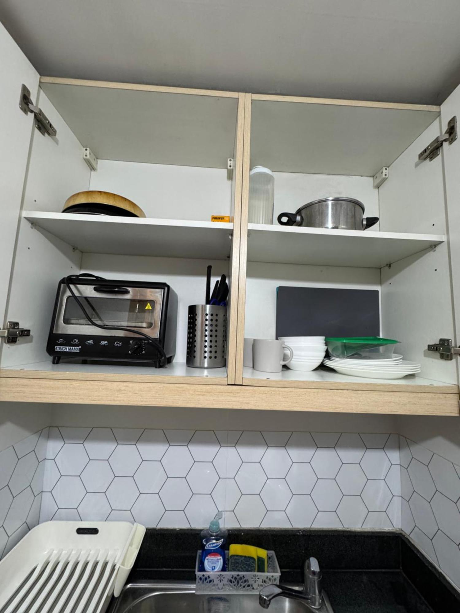Ama Tower Residences, 8Th Flr, Near Dmw And Sm Megamall Mandaluyong 외부 사진
